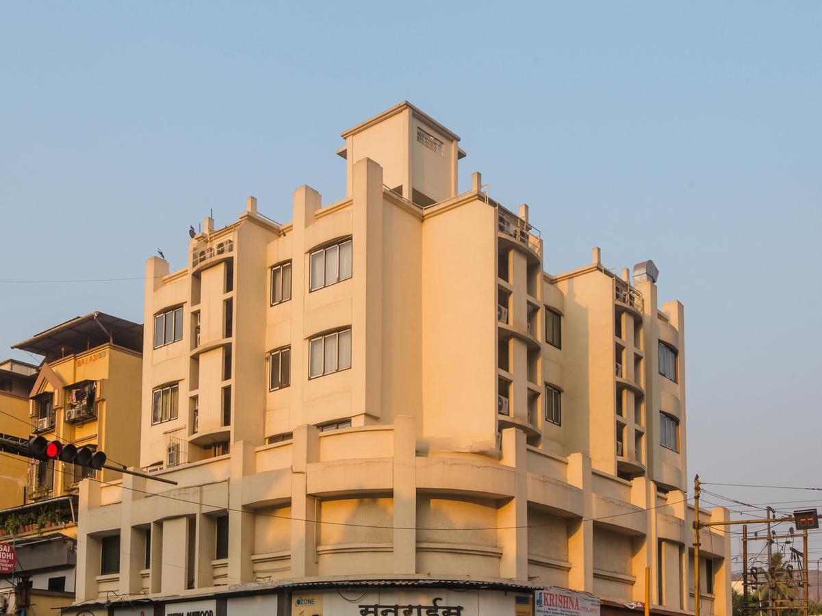 נאווי מומבאי Oyo 13089 Hotel Gold Crest מראה חיצוני תמונה