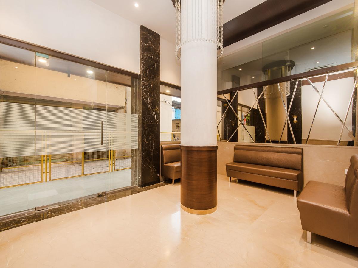 נאווי מומבאי Oyo 13089 Hotel Gold Crest מראה חיצוני תמונה